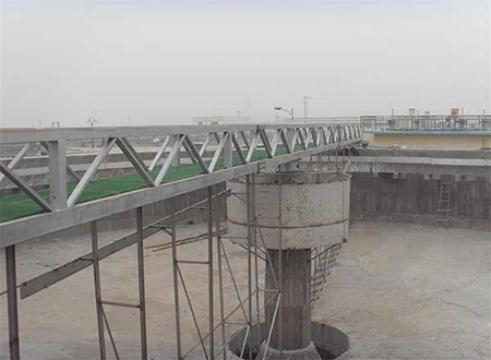 博宇環(huán)保-全橋式周邊傳動刮泥機.jpg 博宇環(huán)保-全橋式周邊傳動刮泥機.jpg